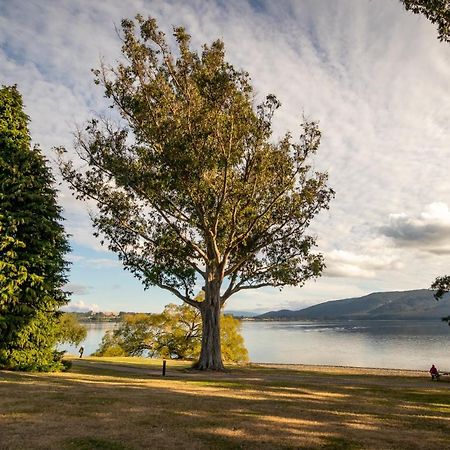 Hop, Skip And Jump To The Lake - Te Anau House المظهر الخارجي الصورة