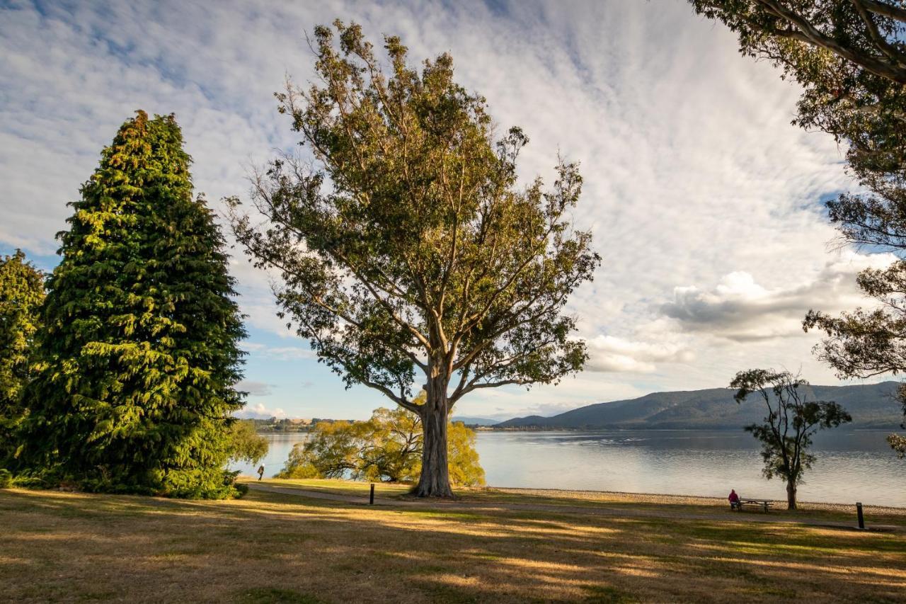 Hop, Skip And Jump To The Lake - Te Anau House المظهر الخارجي الصورة